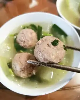 Porkball soup