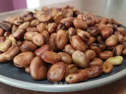 Boiled beans