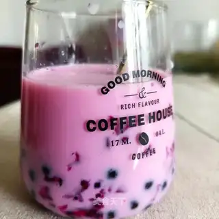 Flaming Dragon Jell-O, little circle bumping on milk