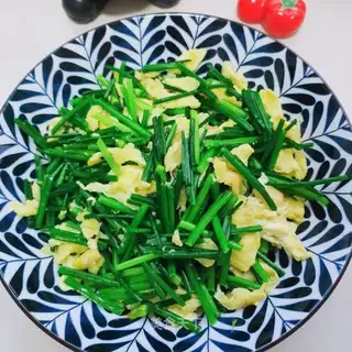 Eggs, fried moss