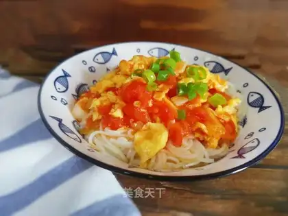 Tomato noodles