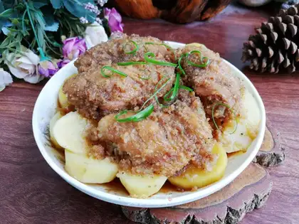 Potato steamed chicken wings