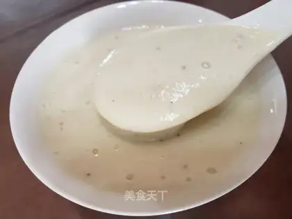 Yogurt banana juice