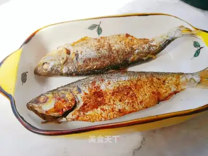 A fried mackerel