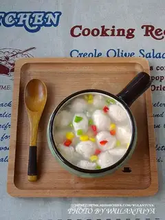 Shrimp and tofu soup