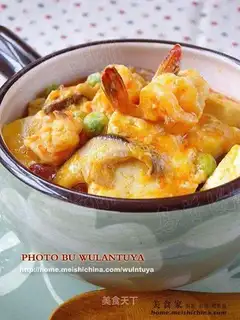 Red curry shrimp tofu