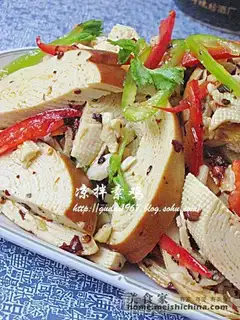Vegetable chicken salad
