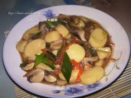 Stewed mushrooms with jade seeds