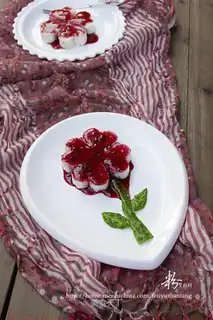 Blueberries and yam flowers