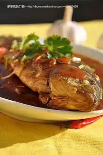 Crucian carp in bean paste
