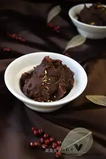 red bean paste