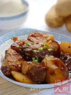 braised pork and potato
