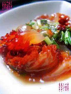 Jellyfish head in scallion oil