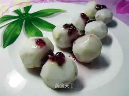 Blueberry taro balls