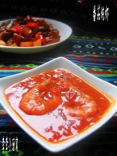 Stewed shrimp with tomato