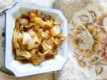 Vinegar cabbage