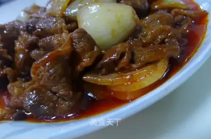 stir-fried beef with spicy sauce