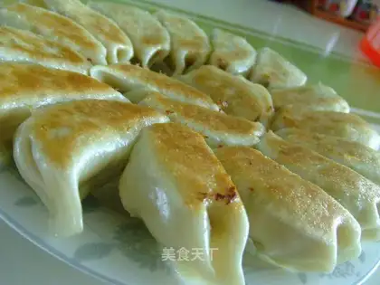 Cooking two dumplings
