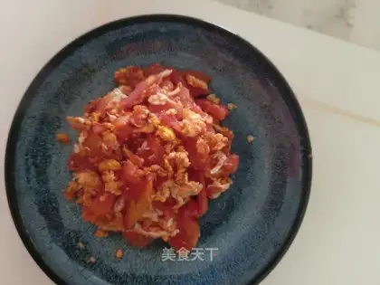 Tomato fried eggs