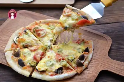 Cream-cracker-cream-cream pizza