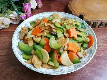Apricot cucumber