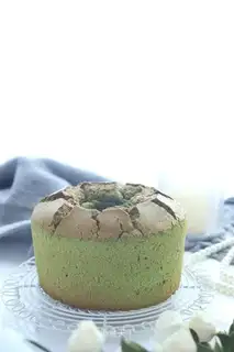 I'll put on a tea ogre cake