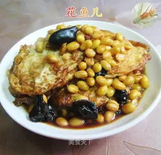 Blackwood, yellow beans, eggs