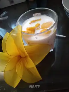 Mango in milk