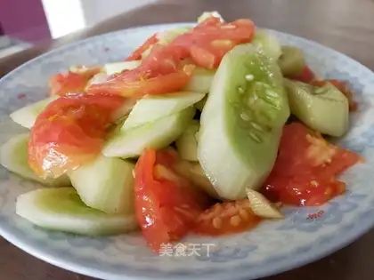Cucumber with tomatoes