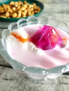 Coconut fruit yogurt