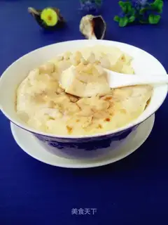 Squids steam eggs