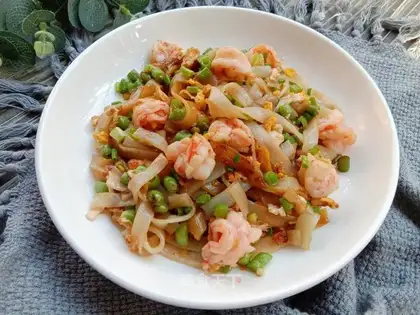 Shrimp bean-cracker