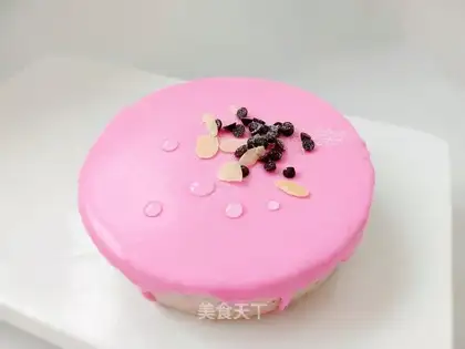 Strawberry chocolate mousse cake