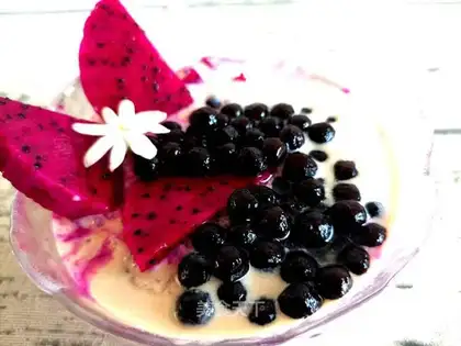 Pearl flamingo yogurt
