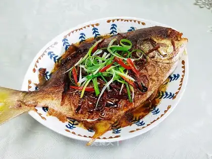 Red-burned mackerel