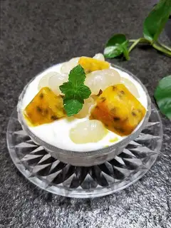 Bronco-eye yogurt bowl