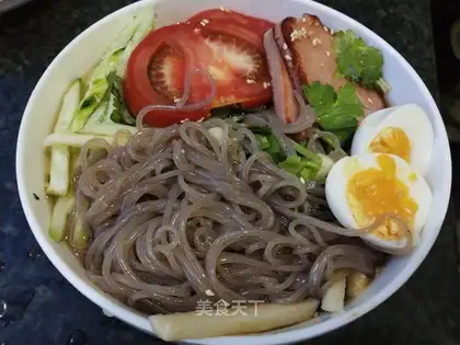Cream noodles