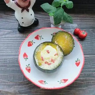 Pumpkin steamed eggs