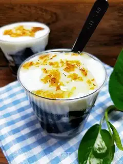 Cinnamon yogurt
