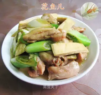 Onion tofu, fried chicken leg