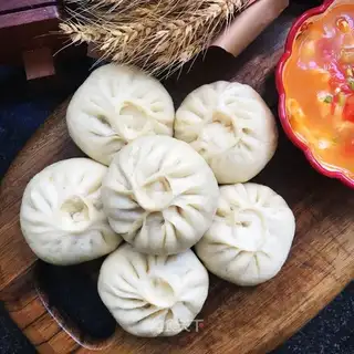 Powder meat buns