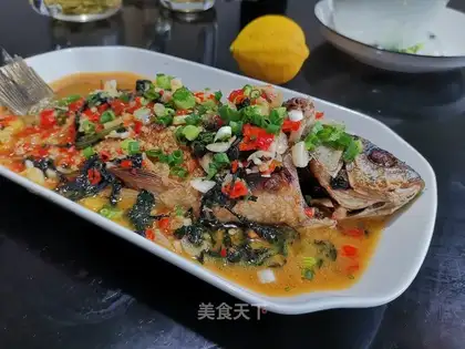 Red-burned mackerel