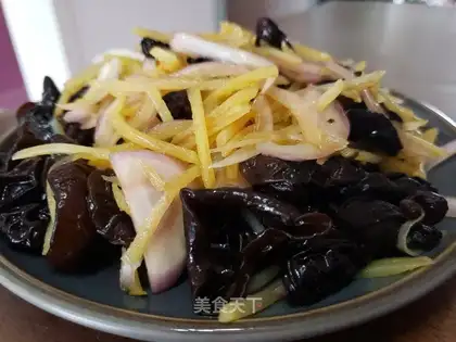 Onions, potatoes, wood