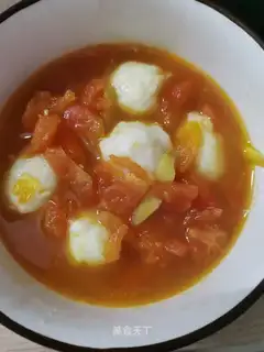 Tomato fishball soup
