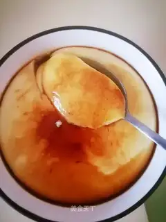 Steaming eggs