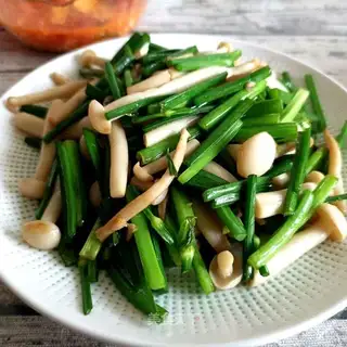Scrambled sea mushrooms