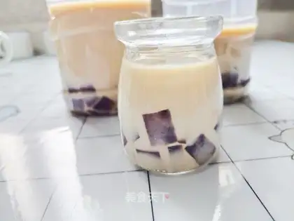 Brick milk tea