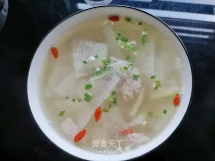 Porkball soup