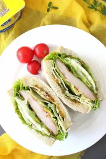Black pepper chicken steak sandwich