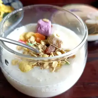 Coconut silver ears